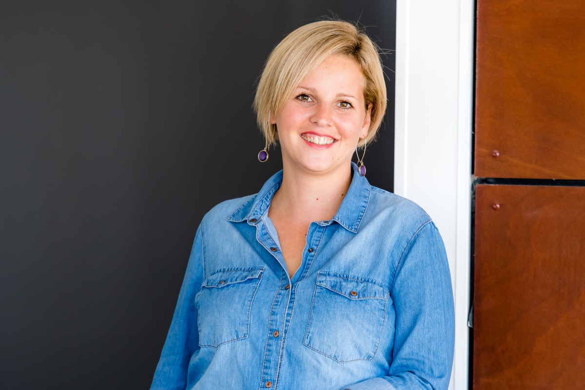 how to share positive corporate culture